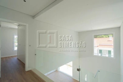 Moradia T4 para Venda em Charneca de Caparica e Sobreda