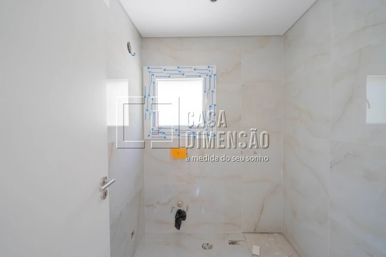Moradia T4 para Venda em Charneca de Caparica e Sobreda Foto 31