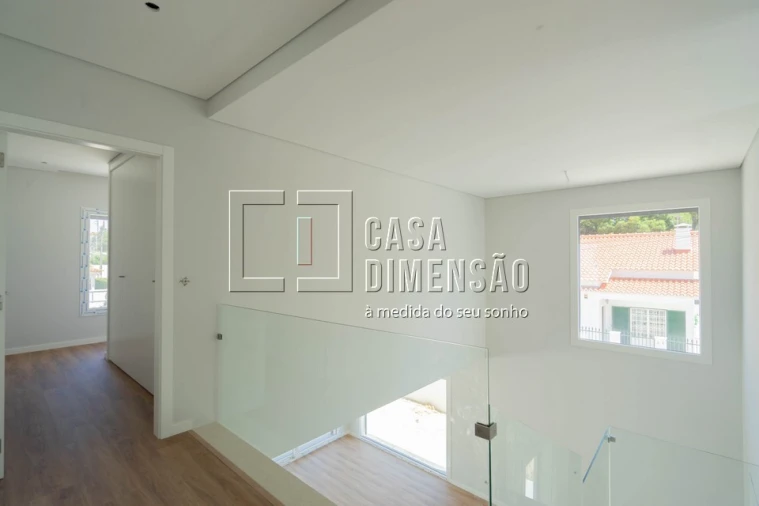 Moradia T4 para Venda em Charneca de Caparica e Sobreda Foto 38