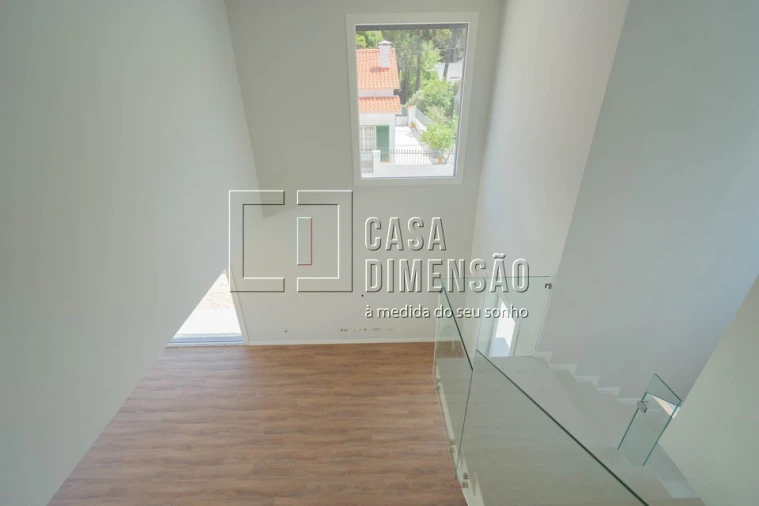 Moradia T4 para Venda em Charneca de Caparica e Sobreda Foto 40