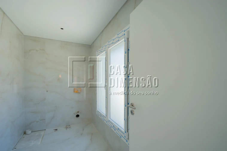 Moradia T4 para Venda em Charneca de Caparica e Sobreda Foto 52