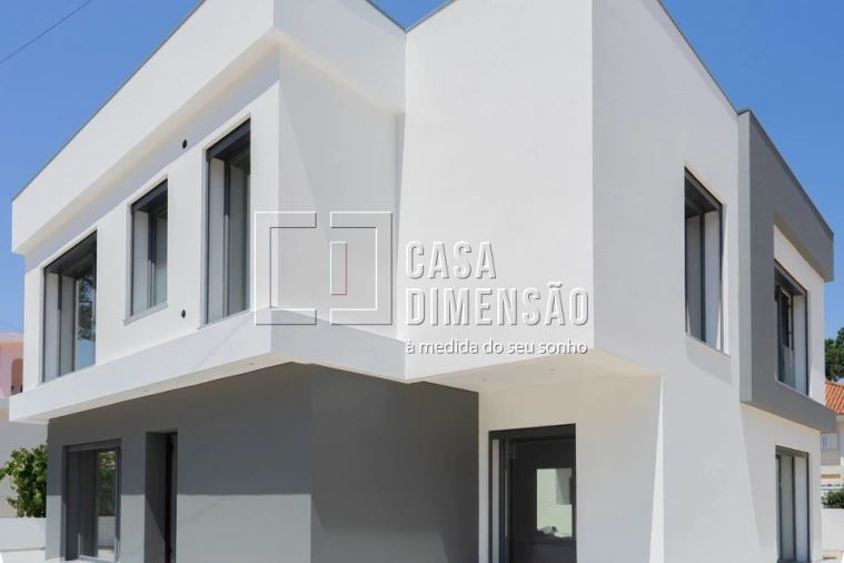 Moradia T4 para Venda em Charneca de Caparica e Sobreda Foto 84