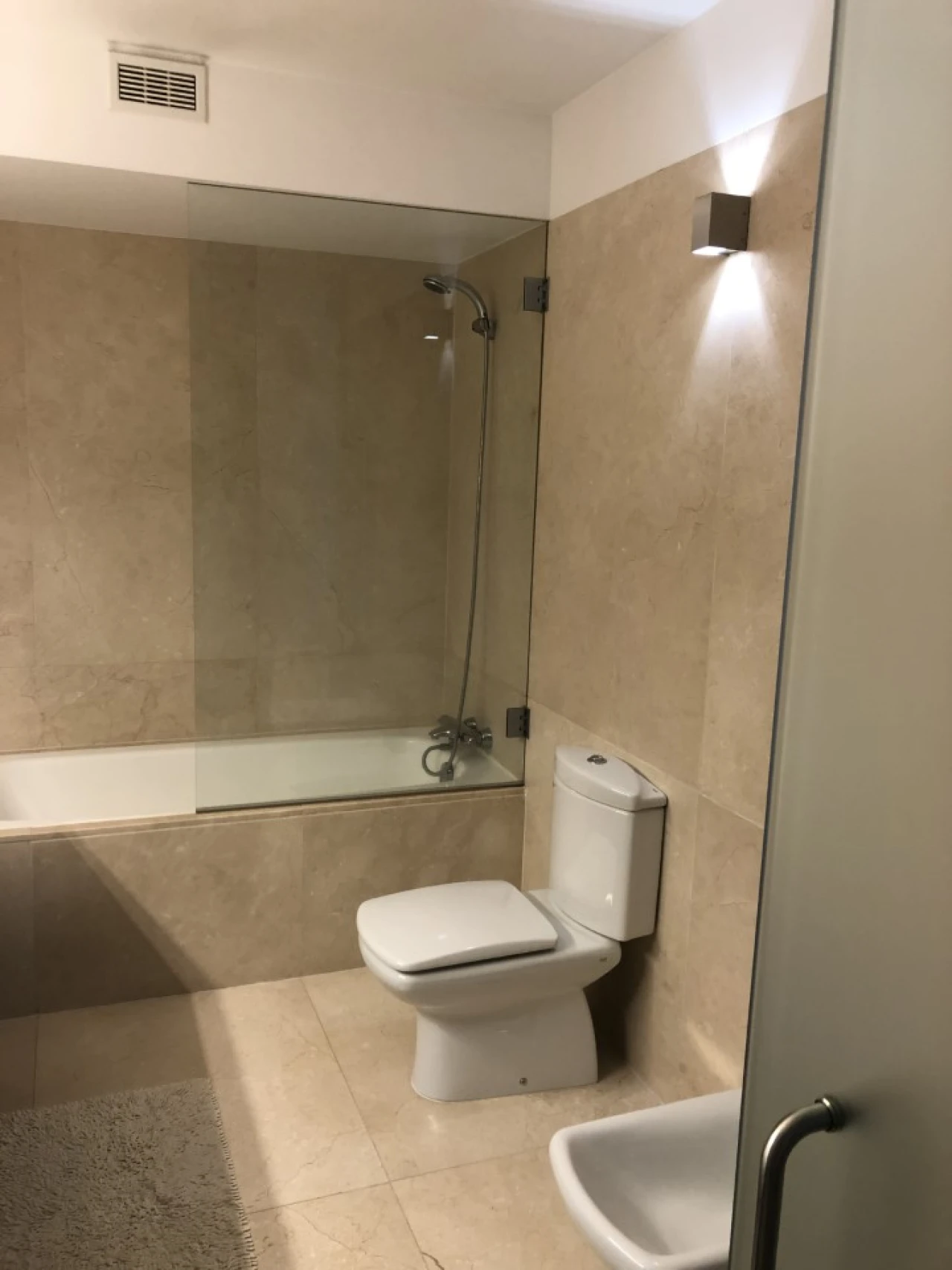 Moradia T3 para Venda em Guilhadeses e Santar Foto 23