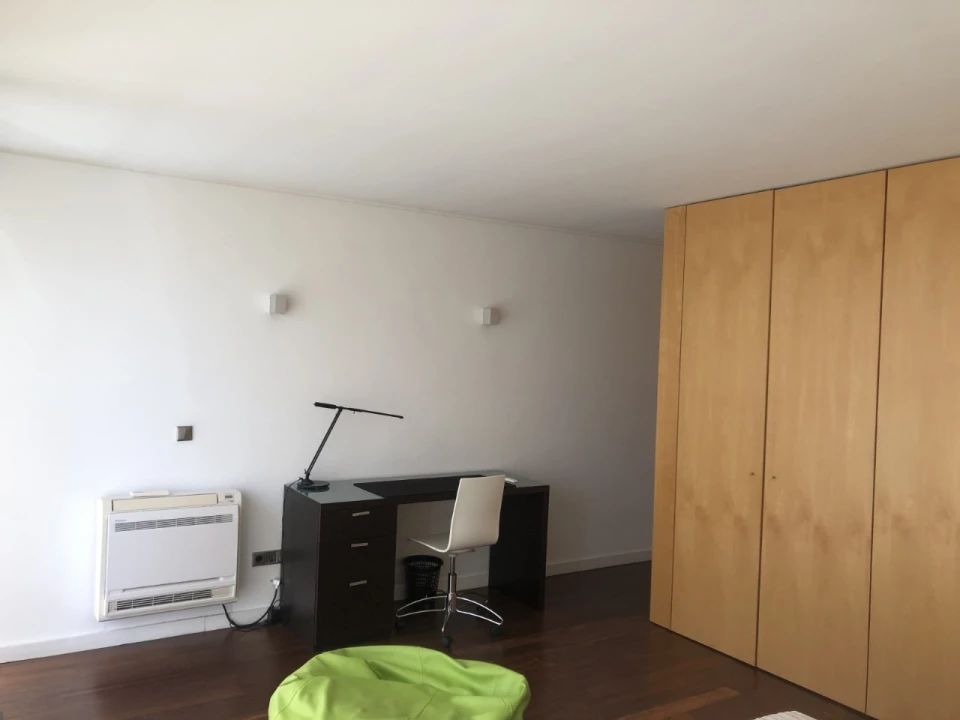 Moradia T3 para Venda em Guilhadeses e Santar Foto 32