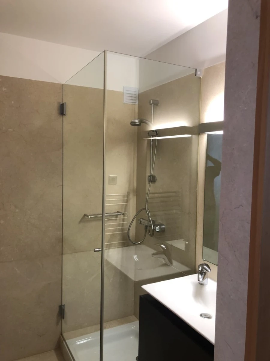 Moradia T3 para Venda em Guilhadeses e Santar Foto 33