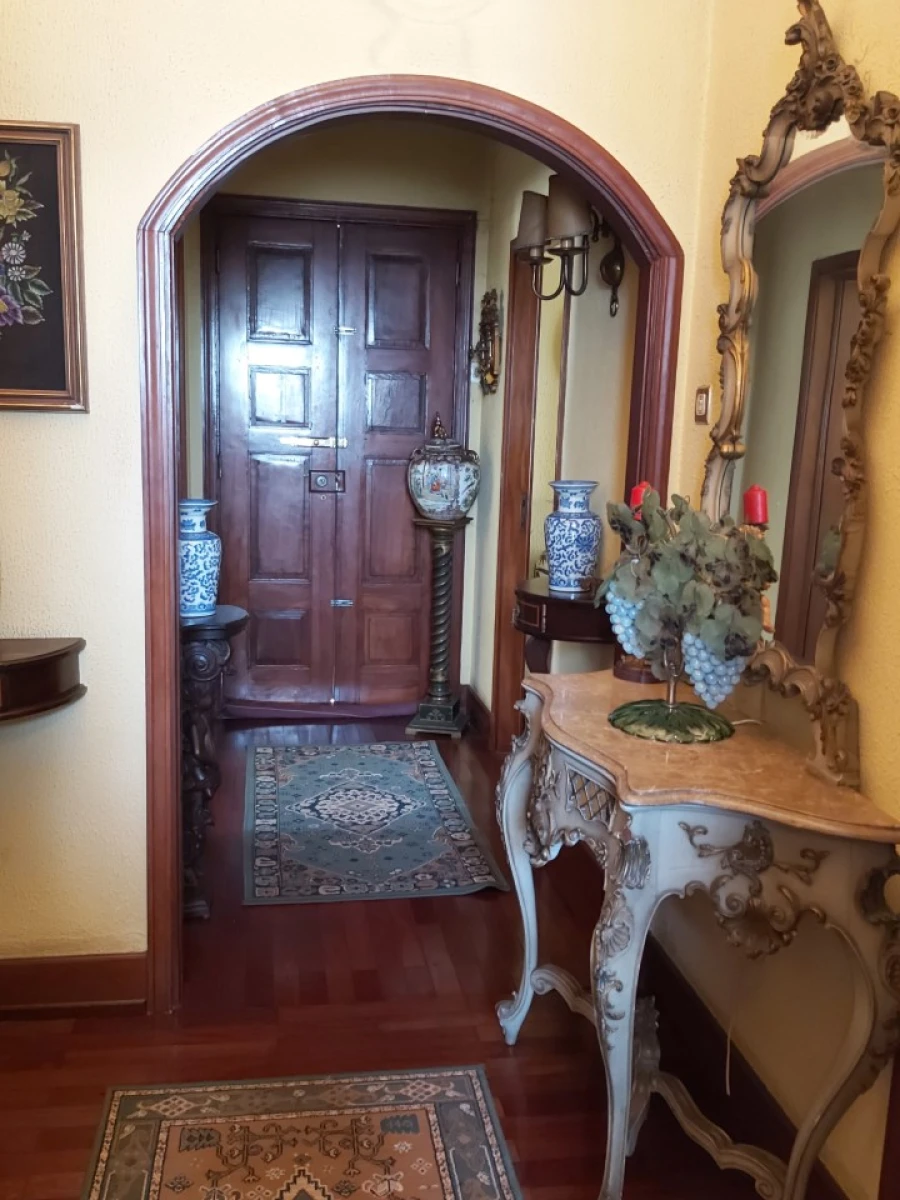 Moradia T5 para Venda em Paranhos Foto 14