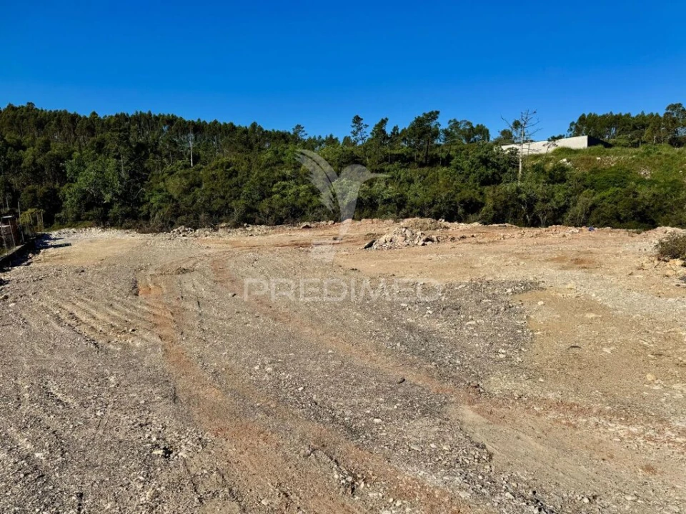 Armazém para Venda em Arrabal Foto 13