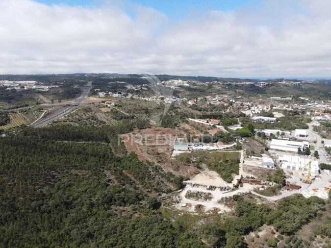 Armazém para Venda em Arrabal Foto 9