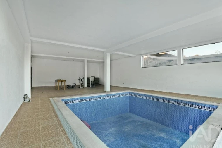 Moradia T5 para Venda em Redondo Foto 28