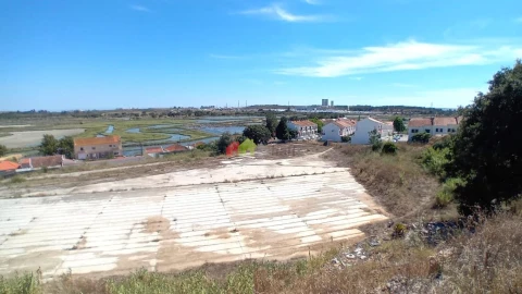 Terreno para Venda em Sado