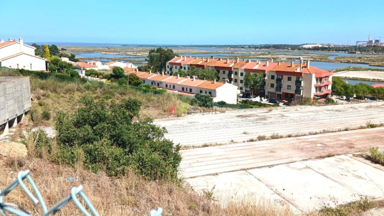Terreno para Venda em Sado Foto 8
