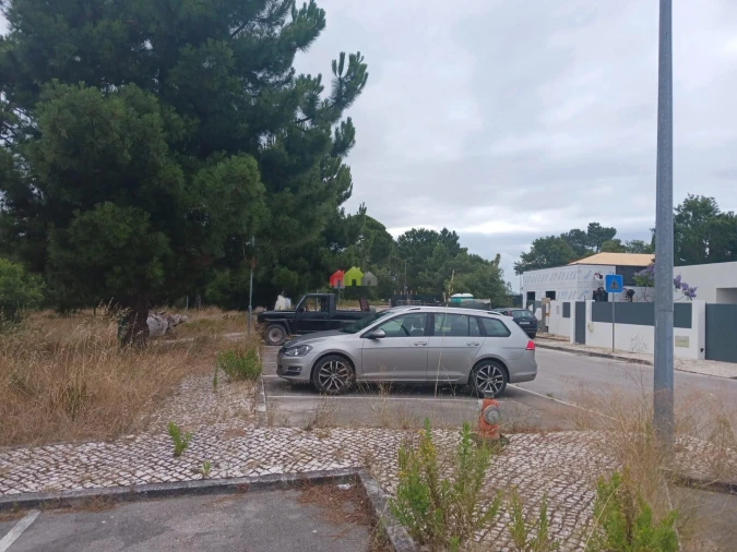 Terreno para Venda em Sesimbra (Castelo) Foto 4