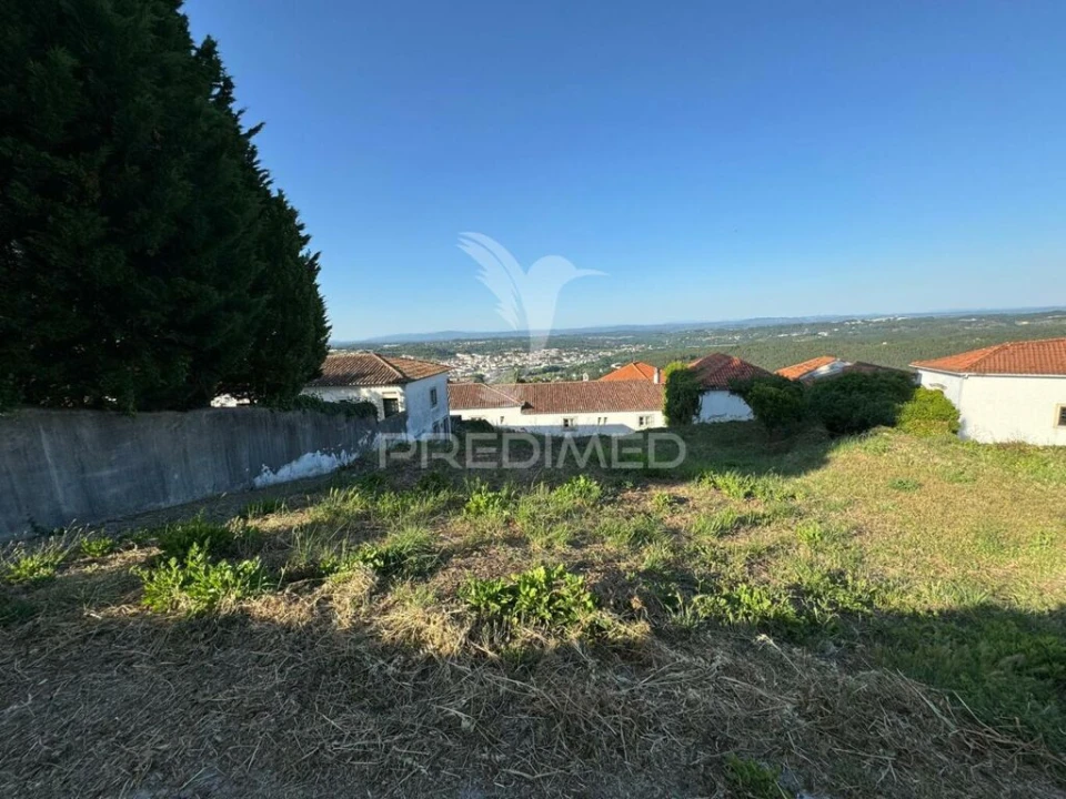 Terreno para Venda em Nossa Senhora das Misericordias Foto 3
