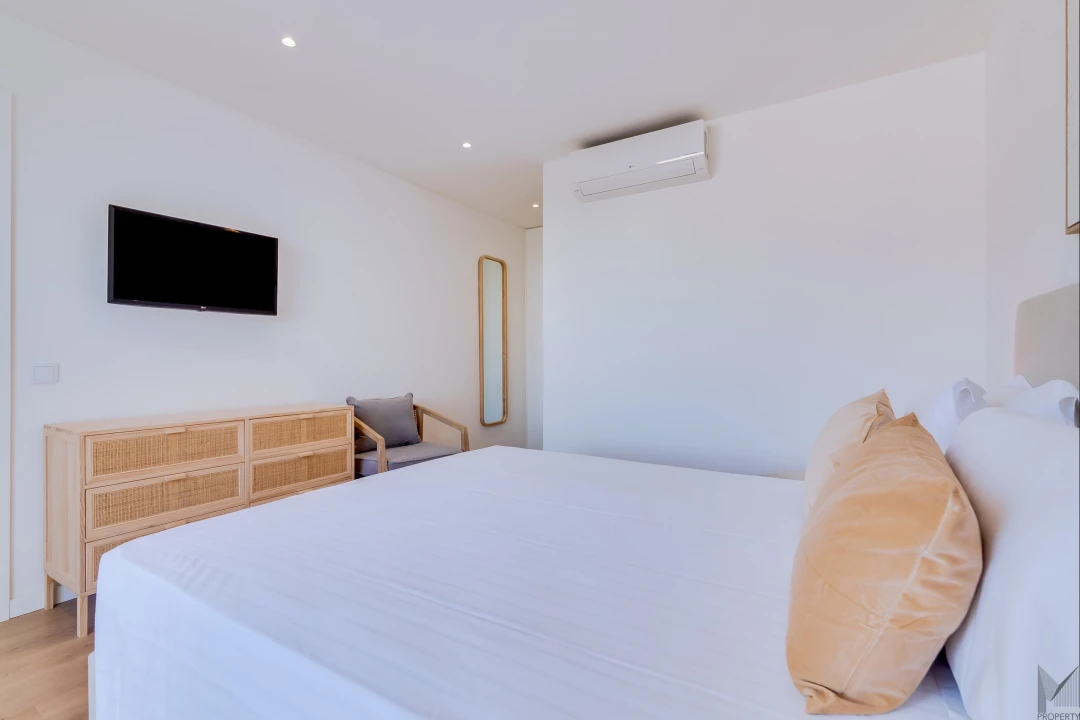 Apartamento T2 para Venda em Quarteira Foto 13