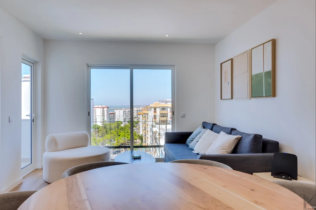 Apartamento T2 para Venda em Quarteira Foto 4