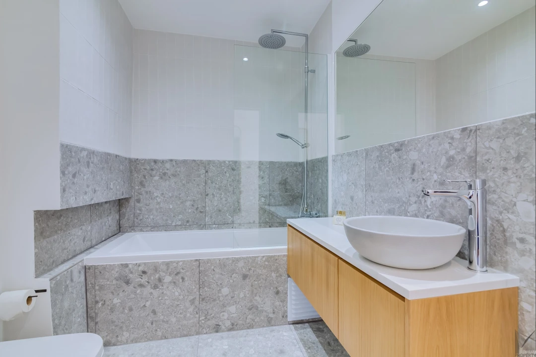 Apartamento T2 para Venda em Quarteira Foto 17