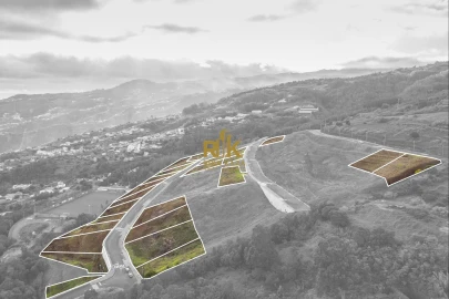 Terreno para Venda em Santa Cruz