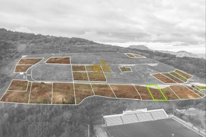 Terreno para Venda em Santa Cruz