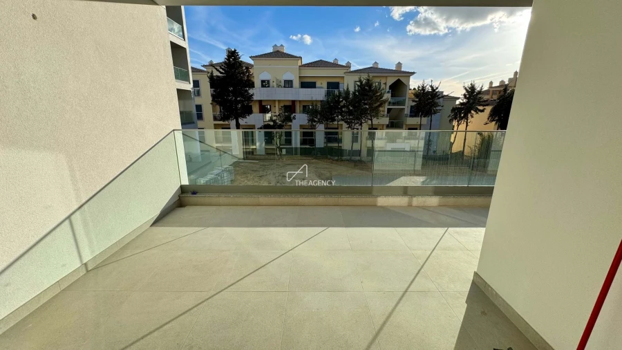 Apartamento T2 para Venda em Albufeira e Olhos de Água Foto 13