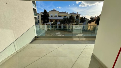 Apartamento T1 para Venda em Albufeira e Olhos de Água