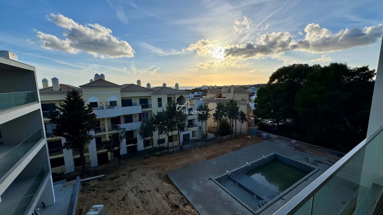 Apartamento T1 para Venda em Albufeira e Olhos de Água Foto 23
