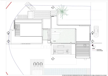 Moradia T5 para Venda em Quarteira