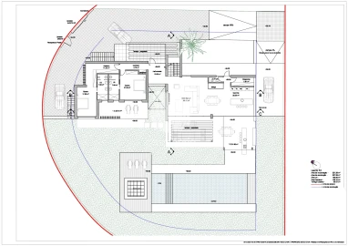 Moradia T5 para Venda em Quarteira