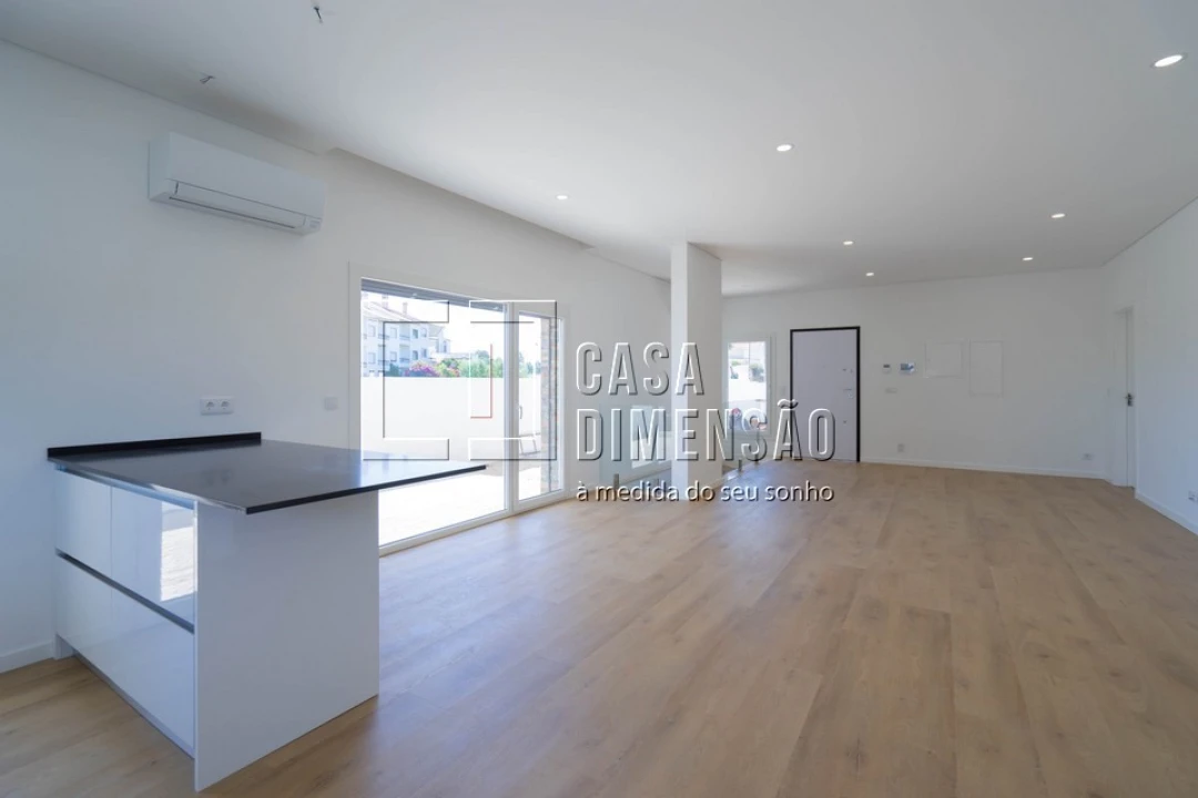 Moradia T3 para Venda em Charneca de Caparica e Sobreda Foto 22