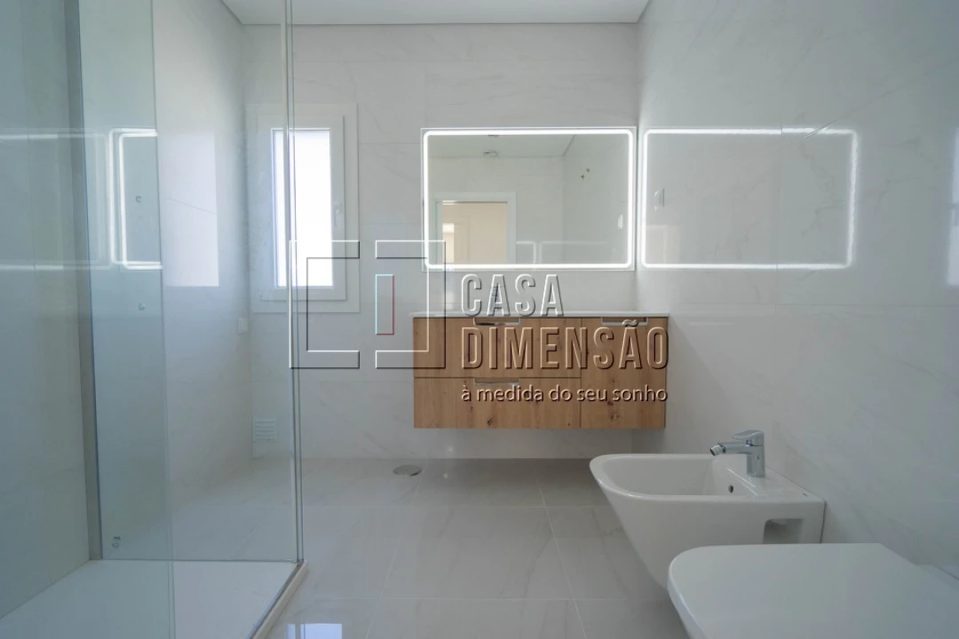 Moradia T3 para Venda em Charneca de Caparica e Sobreda Foto 24