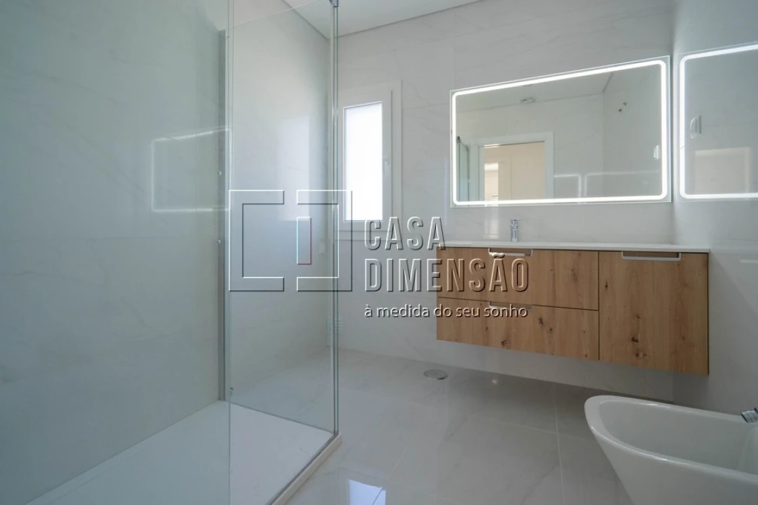 Moradia T3 para Venda em Charneca de Caparica e Sobreda Foto 26