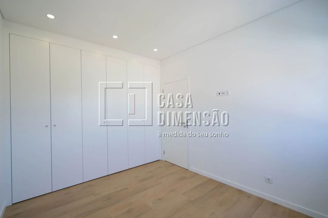 Moradia T3 para Venda em Charneca de Caparica e Sobreda Foto 35