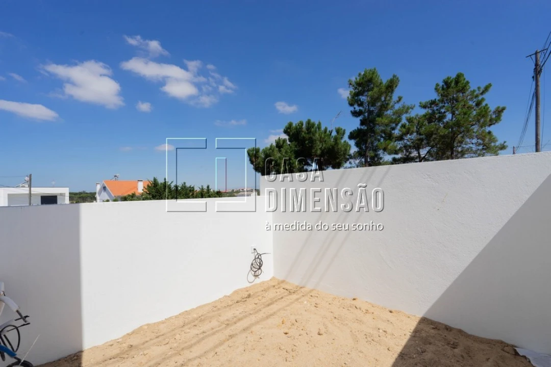 Moradia T3 para Venda em Charneca de Caparica e Sobreda Foto 58