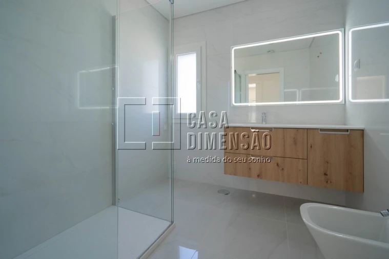 Moradia T3 para Venda em Charneca de Caparica e Sobreda Foto 26