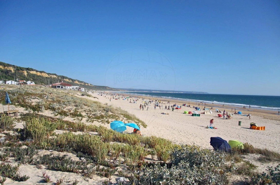 Terreno para Venda em Costa da Caparica Foto 12