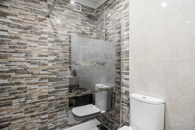 Apartamento T3 para Venda em Benfica Foto 21