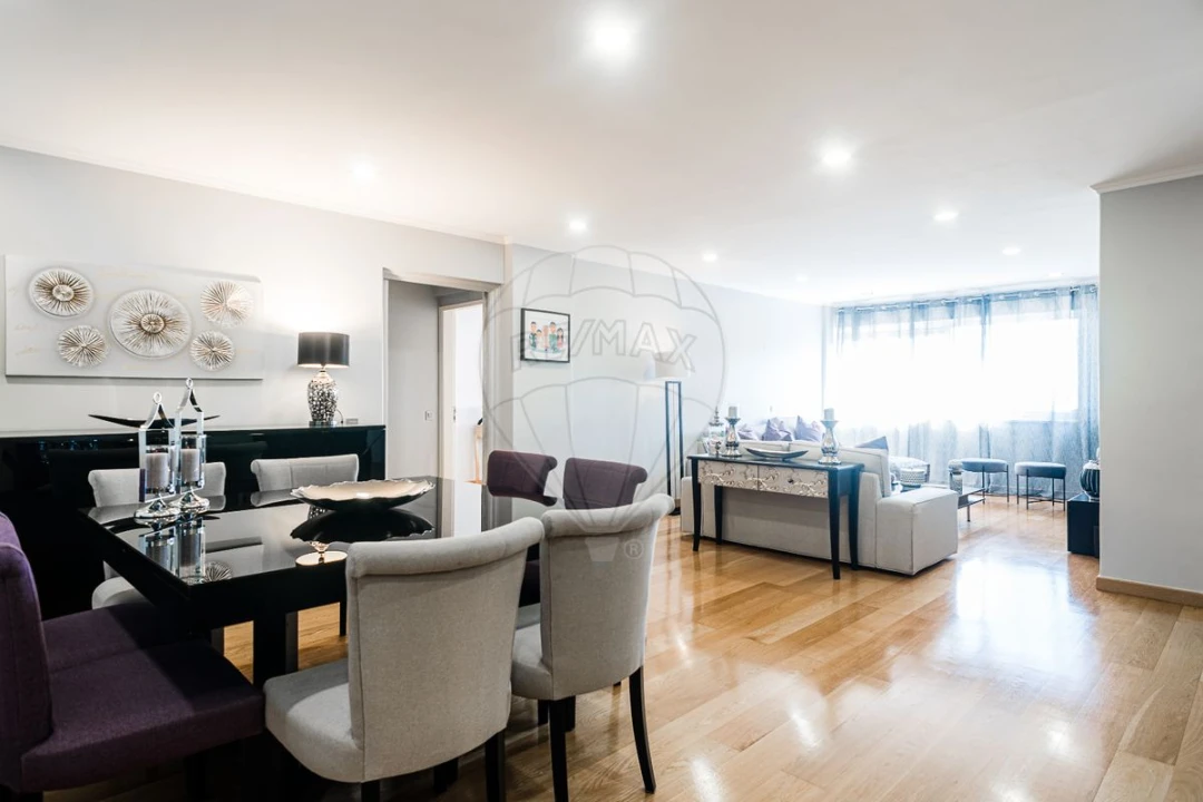 Apartamento T3 para Venda em Benfica Foto 19