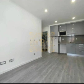 Apartamento T1 para Venda em Sesimbra (Santiago)
