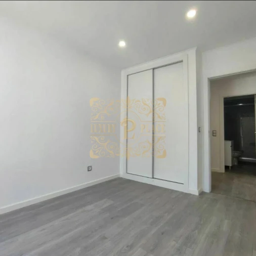Apartamento T1 para Venda em Sesimbra (Santiago) Foto 4