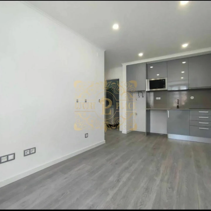 Apartamento T1 para Venda em Sesimbra (Santiago) Foto 2