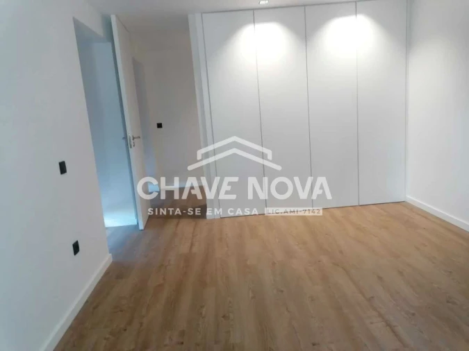 Moradia T5 para Venda em Macieira da Lixa e Caramos Foto 19