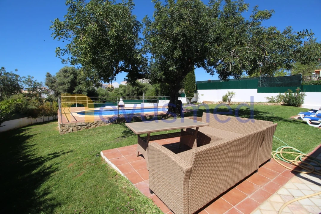 Moradia T4 para Venda em Albufeira e Olhos de Água Foto 30