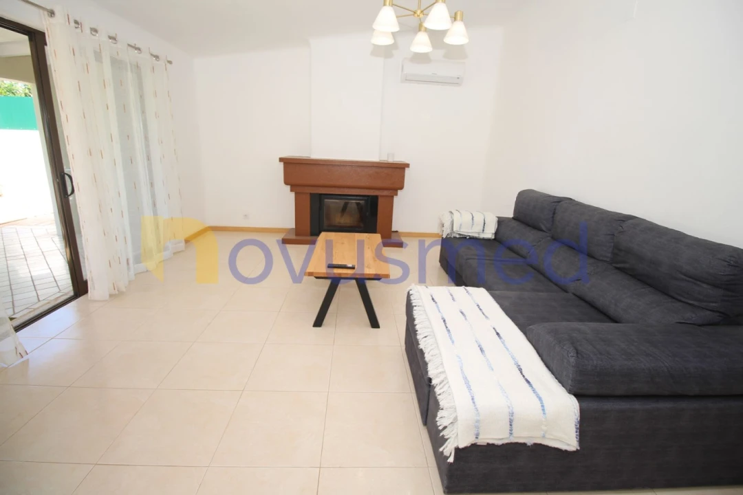 Moradia T4 para Venda em Albufeira e Olhos de Água Foto 36