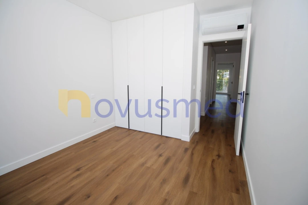 Apartamento T3 para Venda em Albufeira e Olhos de Água Foto 37