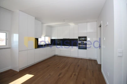 Apartamento T3 para Venda em Albufeira e Olhos de Água
