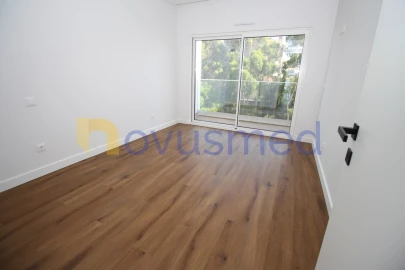 Apartamento T3 para Venda em Albufeira e Olhos de Água