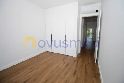 Apartamento T3 para Venda em Albufeira e Olhos de Água