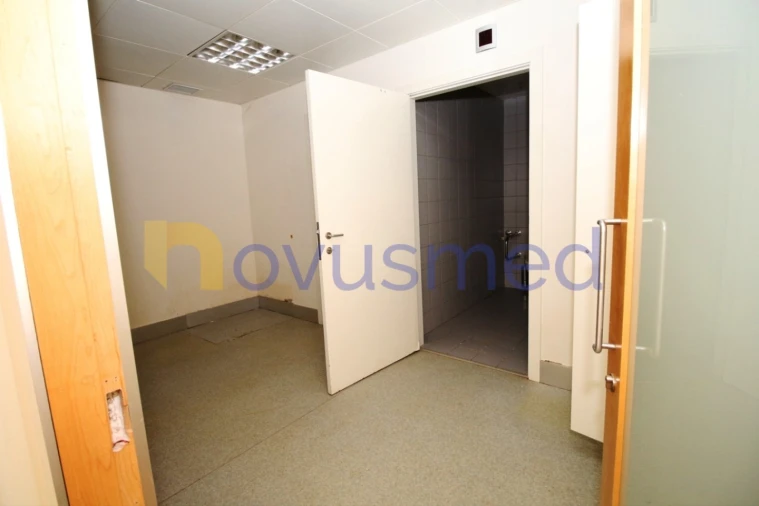 Loja para Venda em Ferreiras Foto 9