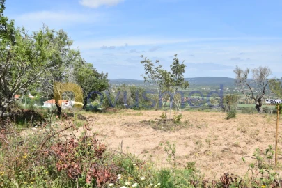 Terreno para Venda em Paderne