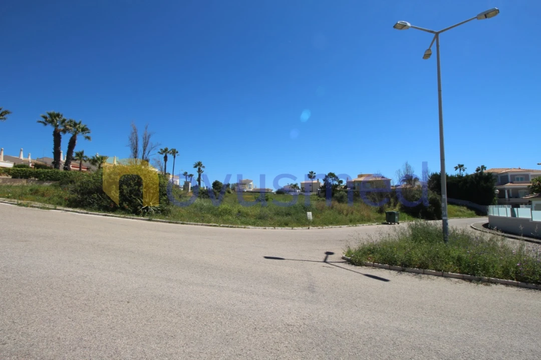 Terreno para Venda em Albufeira e Olhos de Água Foto 15