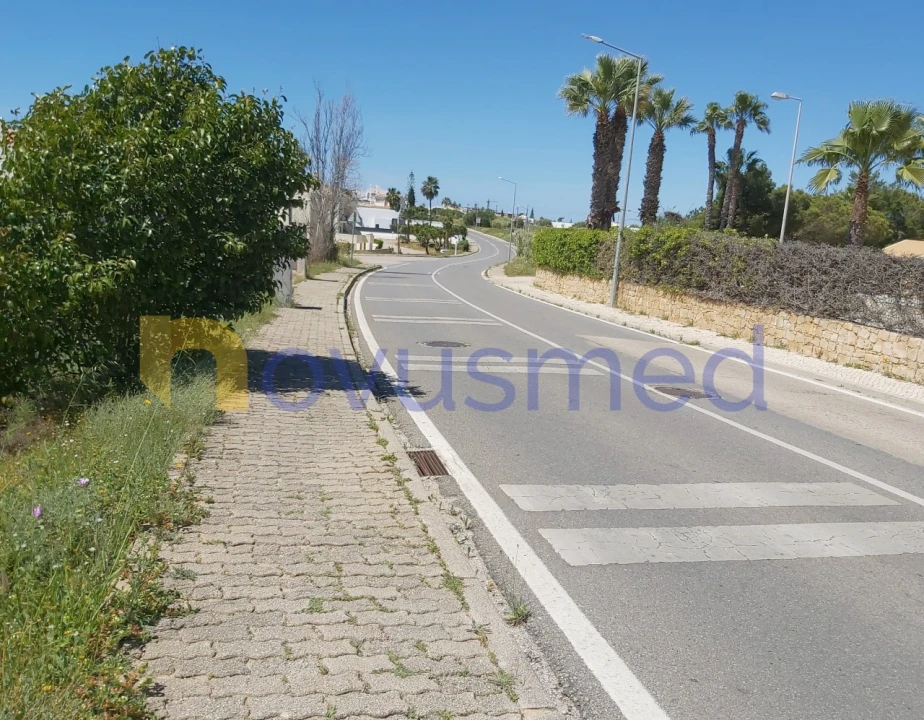 Terreno para Venda em Albufeira e Olhos de Água Foto 24